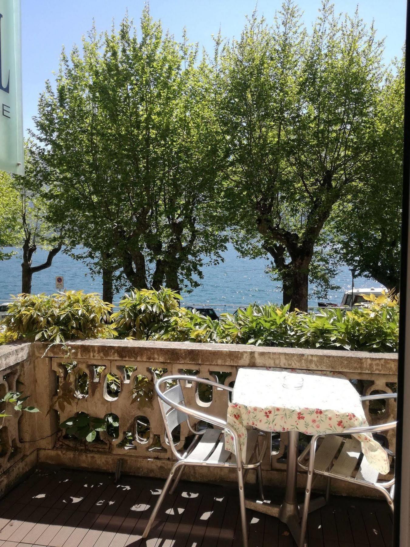 Hotel Belvedere Lovere Bagian luar foto