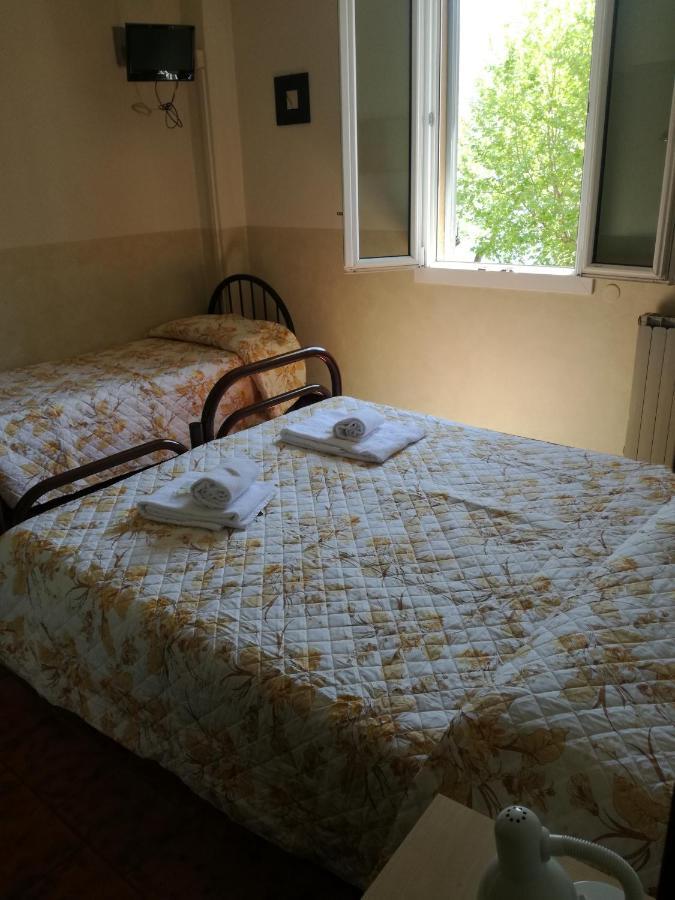 Hotel Belvedere Lovere Bagian luar foto